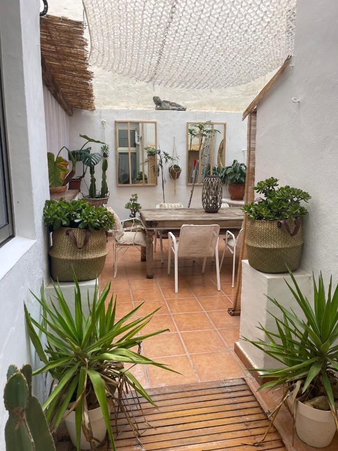 Апартаменты El Patio Secreto Аликанте Экстерьер фото